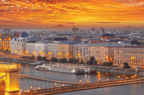 Eagle’s Nest & Adriatic Spirit: Ultimate 7-Day Tirana Discovery Tour