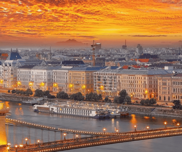 Eagle’s Nest & Adriatic Spirit: Ultimate 7-Day Tirana Discovery Tour